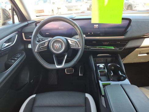 Used 2025 Buick Envision Sport Touring AWD/4WD image 9