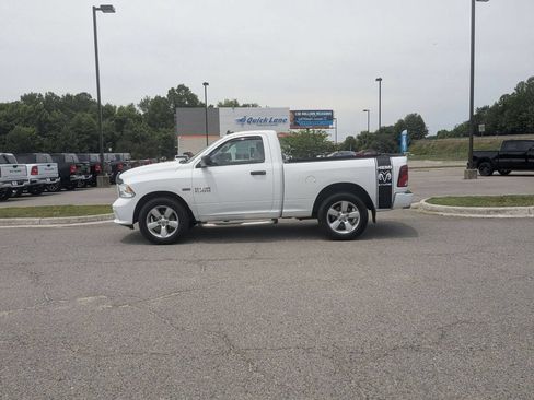 Used 2013 RAM 1500 Express AWD/4WD image 2