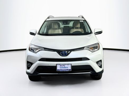 Used 2016 Toyota RAV4 Limited image 2