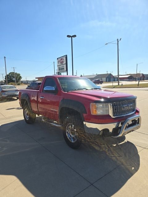 Used 2008 GMC Sierra 1500 SLE w/ Z71 Off-Road Package AWD/4WD image 1