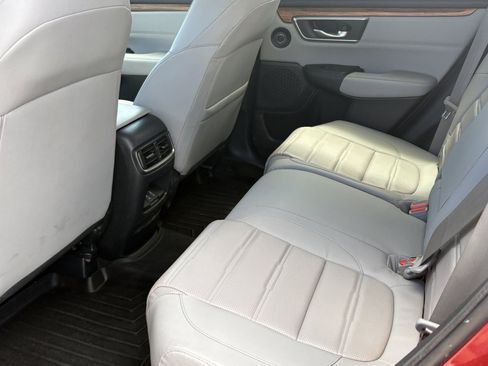 Certified 2021 Honda CR-V Touring image 23