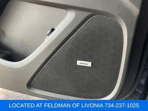Used 2020 Chevrolet Traverse LT w/ LT Premium Package FWD image 23