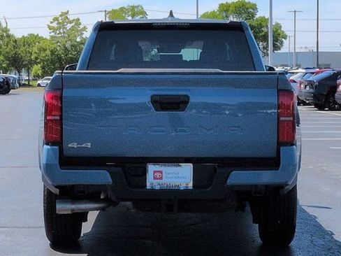 Certified 2026 Toyota Tacoma SR5 AWD/4WD image 6