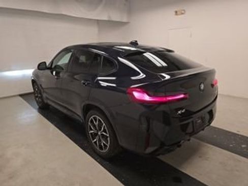 Used 2023 BMW X4 xDrive30i w/ M Sport Package image 8