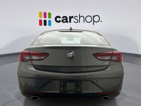 Used 2019 Buick Regal Essence w/ Driver Confidence Package I image 3