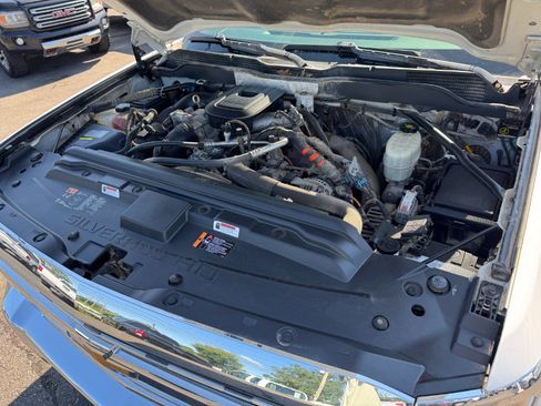 Used 2015 Chevrolet Silverado 3500 W/T w/ Snow Plow Prep Package AWD/4WD image 21