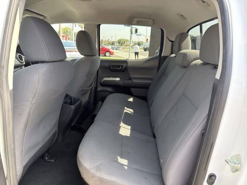 Used 2020 Toyota Tacoma SR5 image 26