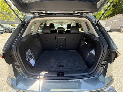 New 2026 Volkswagen Taos SE AWD/4WD image 15