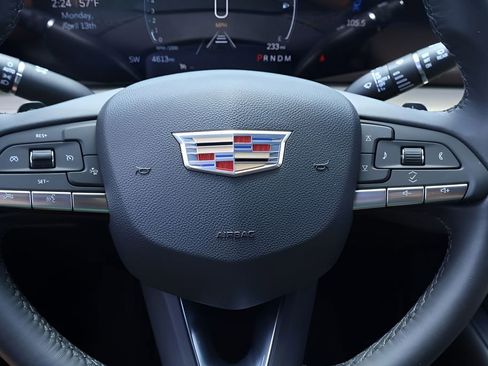 Certified 2024 Cadillac XT4 Premium Luxury FWD image 18