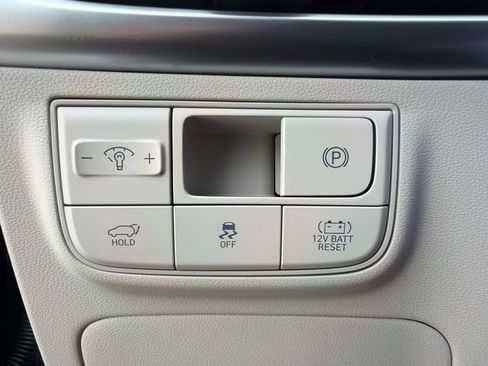 New 2026 Hyundai Tucson Limited AWD/4WD image 36