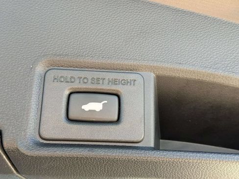 Certified 2023 Acura RDX FWD w/ Technology Package image 9