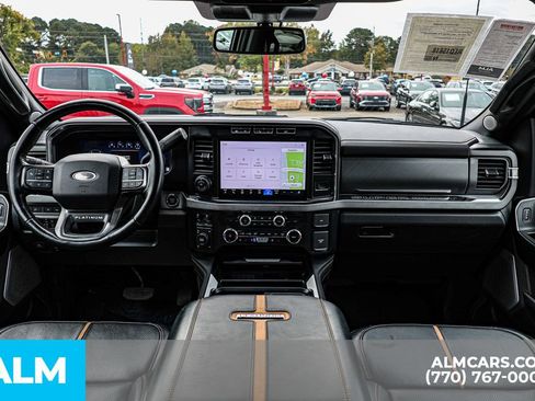 Used 2024 Ford F250 Platinum image 29