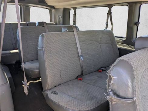 Used 2019 Chevrolet Express 3500 LT w/ LT Preferred Equipment Group RWD image 17