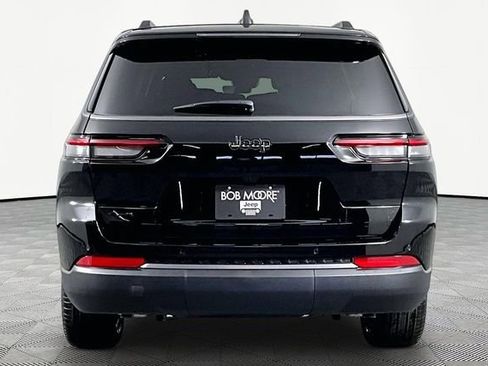 New 2026 Jeep Grand Cherokee L Limited w/ Limited Altitude Package AWD/4WD image 5