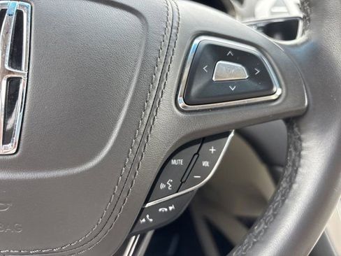 Used 2019 Lincoln MKZ Reserve AWD/4WD image 27