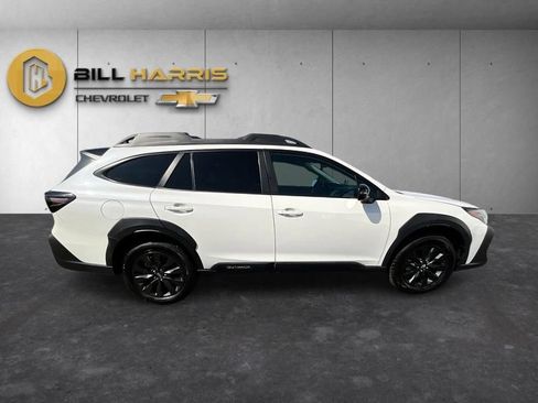 Used 2024 Subaru Outback Onyx Edition AWD/4WD image 10