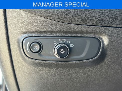 Used 2024 Chevrolet Equinox RS w/ RS Leather Package AWD/4WD image 17