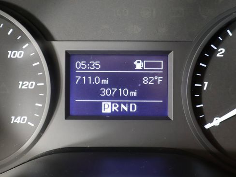 Used 2022 Mercedes-Benz Metris image 24