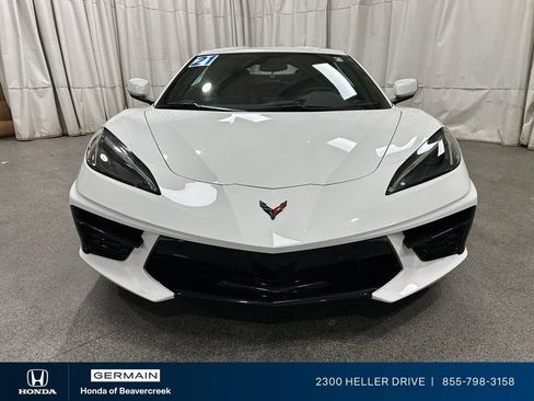 Used 2021 Chevrolet Corvette Stingray Coupe w/ 1LT RWD image 3