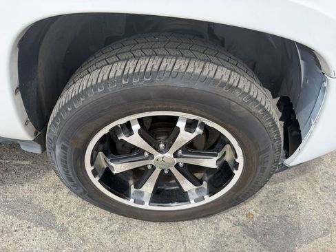 Used 2007 Chevrolet Avalanche LT w/ LT Preferred Equipment Group image 31