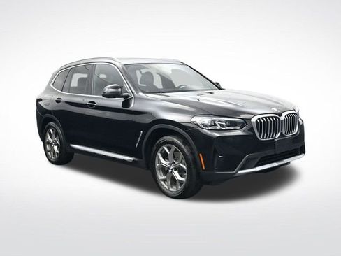 Used 2022 BMW X3 xDrive30i w/ Convenience Package image 2