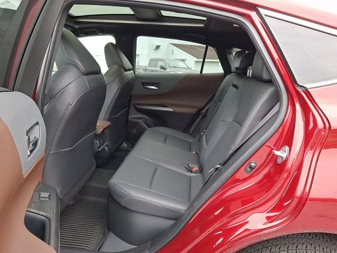 Certified 2023 Toyota Venza Limited AWD/4WD image 11
