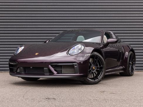 Certified 2024 Porsche 911 Targa 4 GTS AWD/4WD image 1