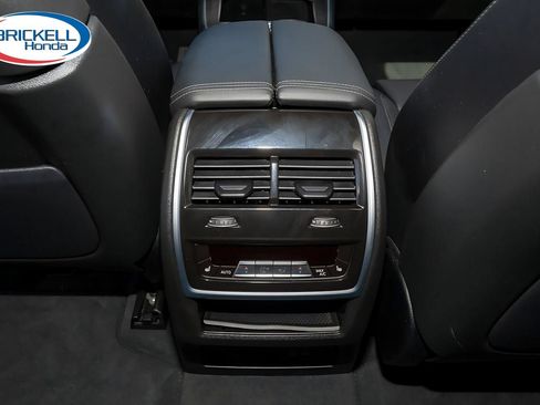 Used 2025 BMW X5 xDrive40i w/ Climate Comfort Package AWD/4WD image 19