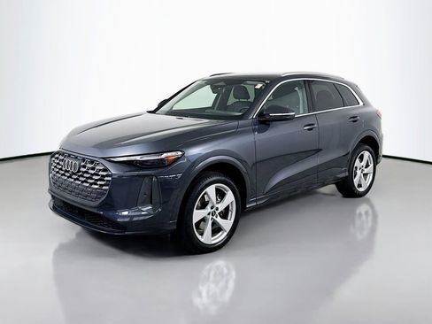 Certified 2025 Audi Q5 Premium Plus w/ Premium Plus AWD/4WD image 1