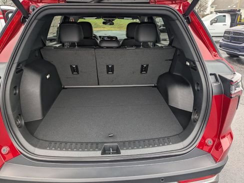 New 2026 Chevrolet Equinox LT w/ Convenience Package II image 44