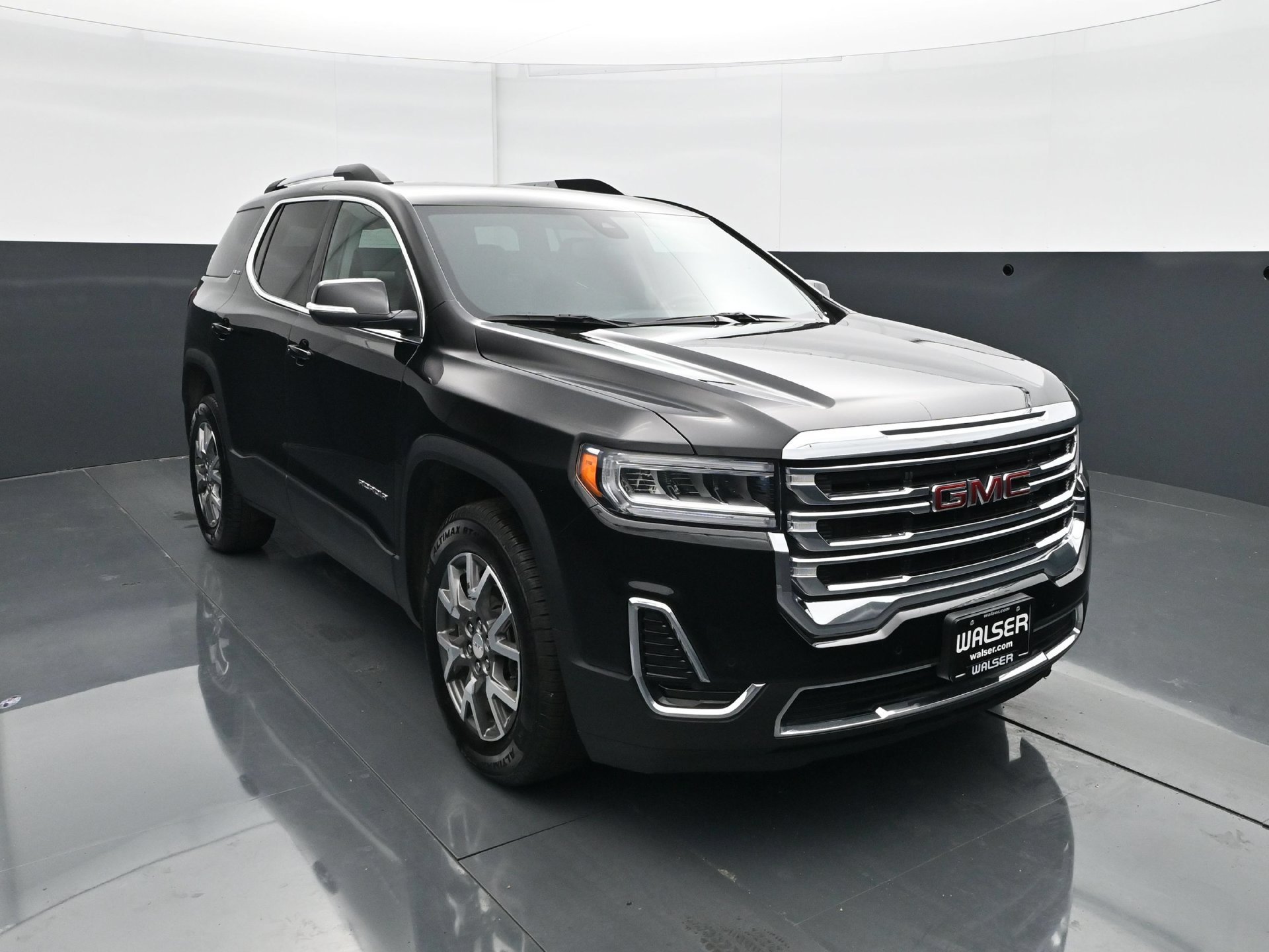 Used 2023 GMC Acadia SLE w/ Driver Convenience Package AWD/4WD image 11