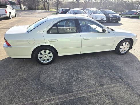 Used 2004 Lincoln LS RWD image 17
