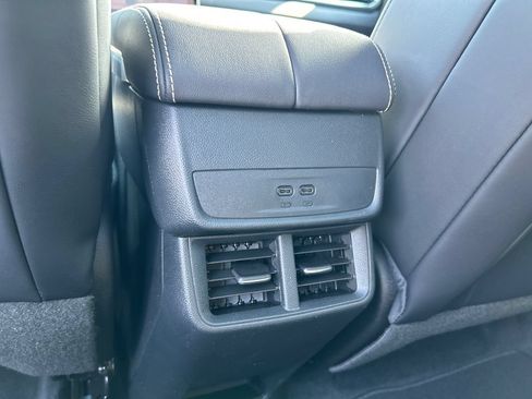 New 2026 GMC Terrain Elevation w/ Elevation Premium Package AWD/4WD image 33