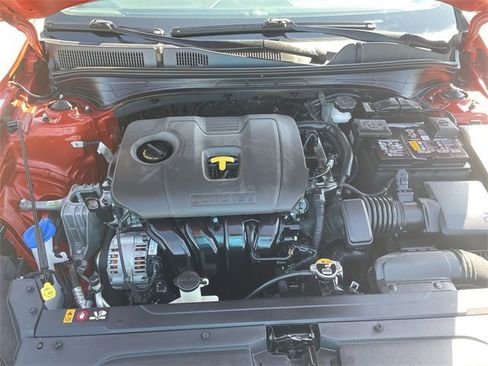 Used 2023 Kia Forte LXS image 27