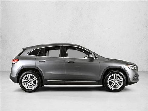 Used 2023 Mercedes-Benz GLA 250 4MATIC image 4