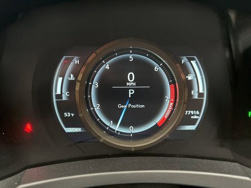 Used 2015 Lexus RC 350 w/ F Sport w/Summer Tires image 10