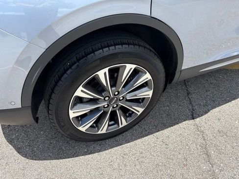 Used 2022 Lincoln Corsair Reserve w/ Equipment Group 201A AWD/4WD image 4