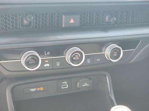 Certified 2025 Honda CR-V LX image 20