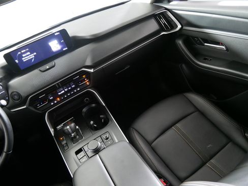 Used 2026 MAZDA CX-90 3.3 Turbo w/ Select Package AWD/4WD image 11
