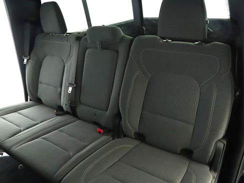 Used 2023 RAM 1500 Big Horn AWD/4WD image 5