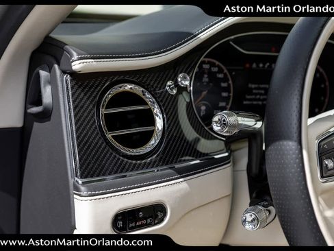 Used 2021 Bentley Flying Spur W12 image 57