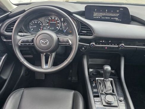 Used 2024 MAZDA MAZDA3 s image 12