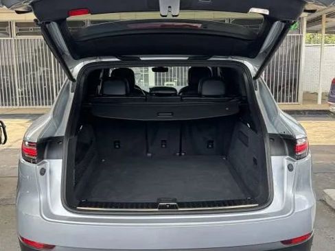 Used 2019 Porsche Cayenne AWD/4WD image 14