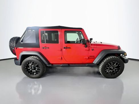 Used 2018 Jeep Wrangler Unlimited Sport S AWD/4WD image 9