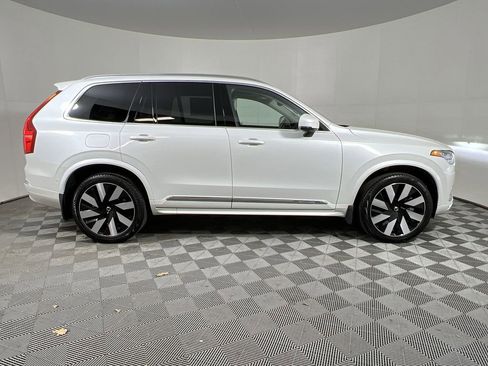 Used 2024 Volvo XC90 T8 Plus w/ Protection Package Premier image 11