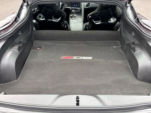 Used 2017 Chevrolet Corvette Z06 w/ Z07 Performance Package image 17