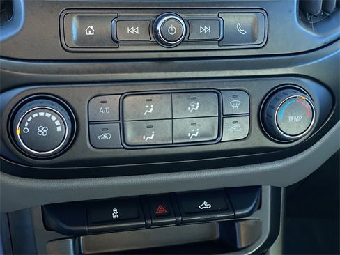 Used 2022 Chevrolet Colorado W/T image 14