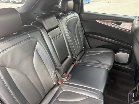 Used 2019 Lincoln Nautilus Reserve w/ Ultimate Package image 26