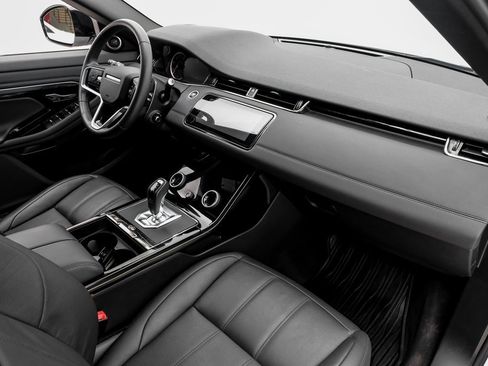 Used 2023 Land Rover Range Rover Evoque R-Dynamic SE image 10