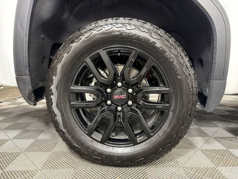 New 2025 GMC Sierra 1500 Elevation w/ Elevation Premium Package image 15